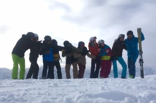 Eine Gruppe Skifahrer